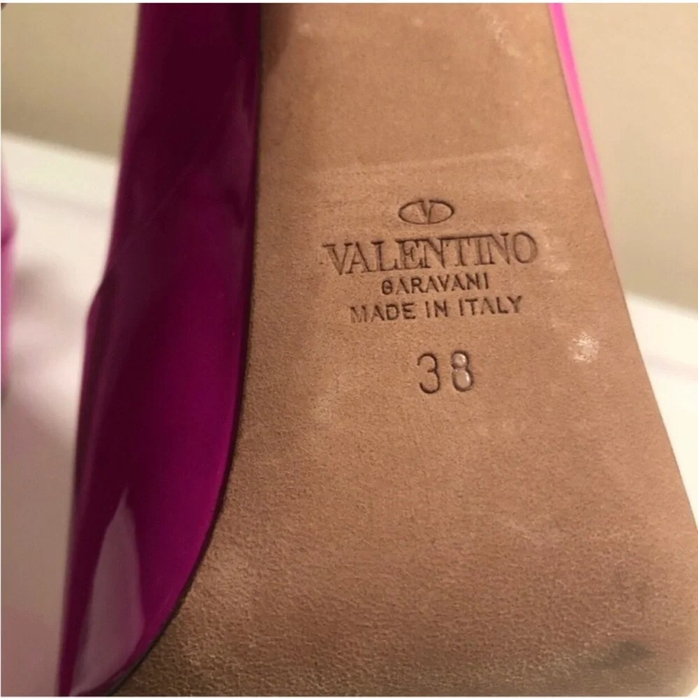 Valentino Garavani pink patent Tan Go platform pumps 38=8